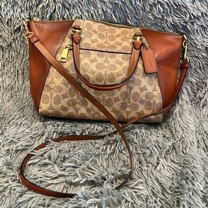 COACH! Lightly used satchel